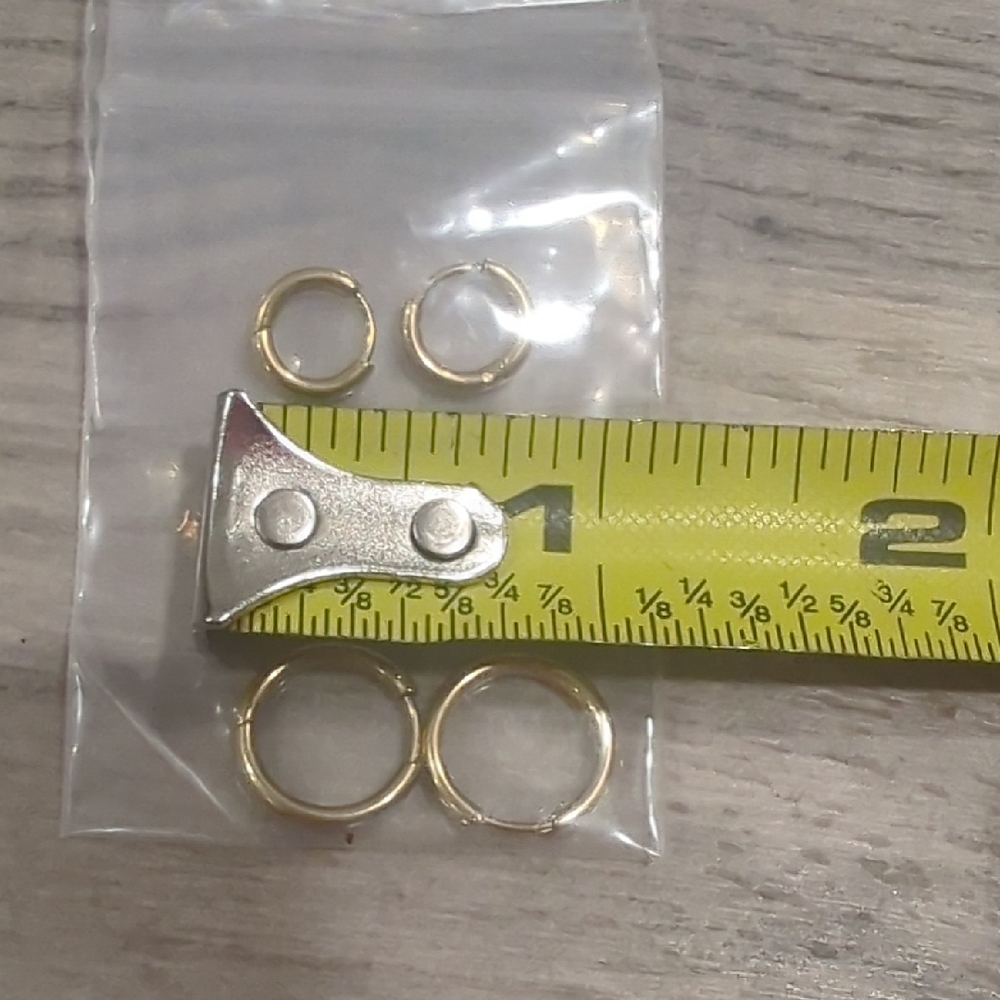 Gold Hoop Earrings Set